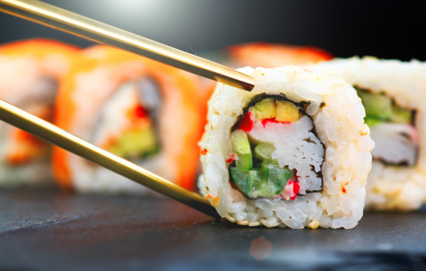 hvordan man spiser sushi