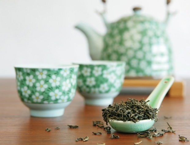 tabe sig med grøn te
