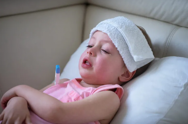 Hvad skal man gøre med barnet, der har feber