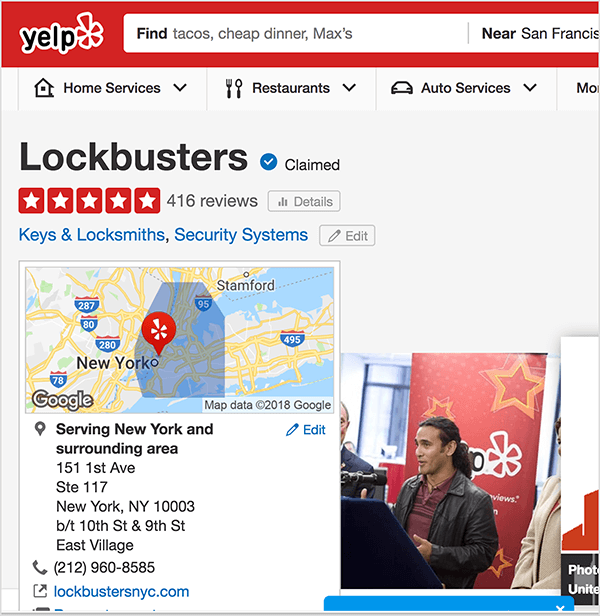Dette er et screenshot af Lockbusters høje rating på Yelp. Jay Baer siger, at den gratis sikkerhedsrevision er et eksempel på en relevant samtaleudløser.
