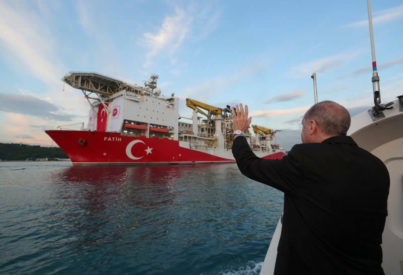 Erobrerskib, der finder naturgasreserver i Sortehavet 