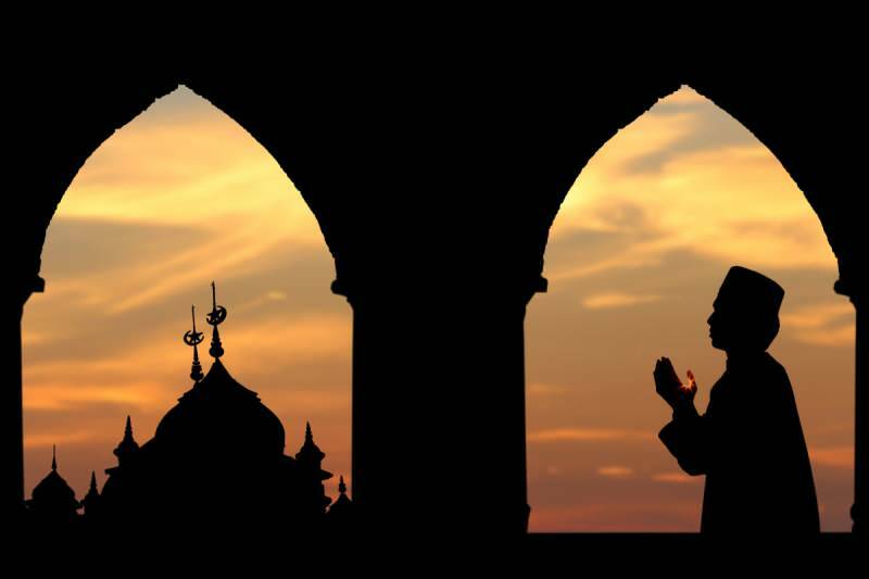 Bøn om at blive læst efter adhan! Hvad er dyden med bønens bøn? Bønebøn på arabisk og tyrkisk