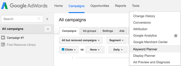I Google AdWords skal du vælge Keyword Planner i menuen Tools.
