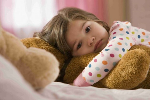 Hvad skal der gøres med barnet, der ikke ønsker at sove?