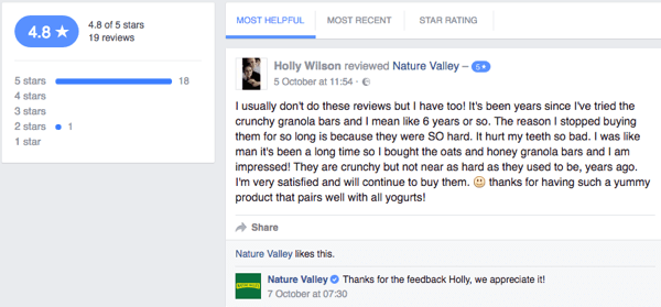 En Nature Valley-kunde efterlader en kundeanmeldelse på virksomhedens Facebook-side.