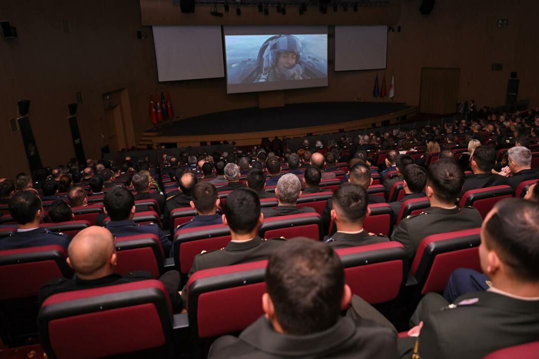 Ankara premiere på Hür TV-serie 