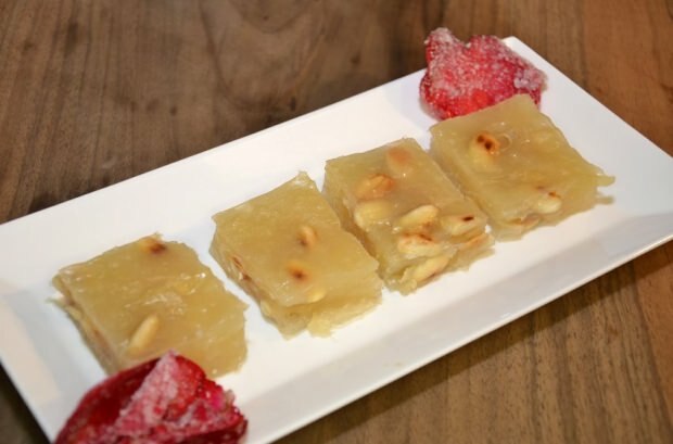 Hvordan laver man lækker Güllabiye-dessert?