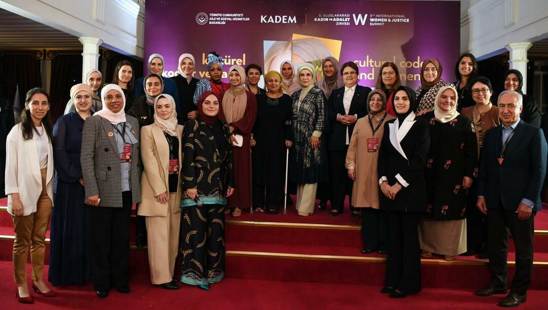 Emine Erdoğan talte ved det internationale topmøde for kvinder og retfærdighed, NGO-repræsentanter