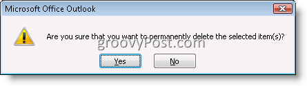 Bekræftelsesfelt i Outlook for permanent at slette en e-mail-vare 