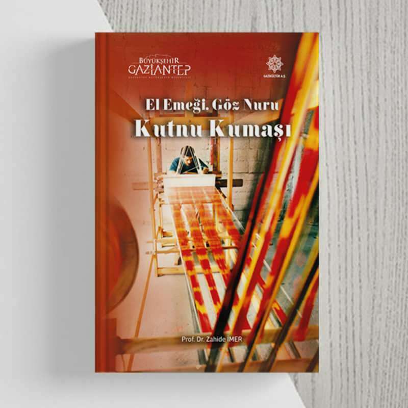 Bogen med håndlavede eyeliners kutnu-stof er udgivet elektronisk.