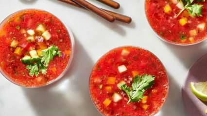Hvordan laver man fantastisk vandmelonsuppe? Opskrift på vandmelon suppe