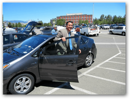 Nevadas guvernør imponeret over Googles førerløse biler