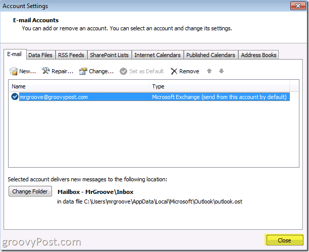 Outlook 2010 Skærmbillede luk knap for at spare kontobesparelser