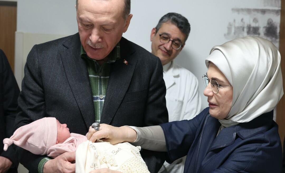 Præsident Erdoğan og hans kone Emine Erdoğan besøgte jordskælvets ofre