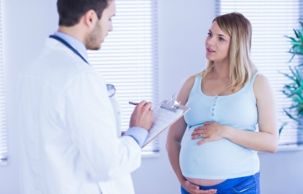 Hvordan skal sypleje udføres efter fødslen?