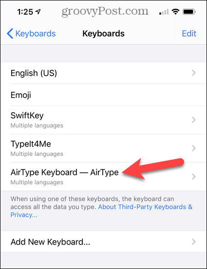 Tryk på AirType-tastatur på listen over iPhone-tastaturer