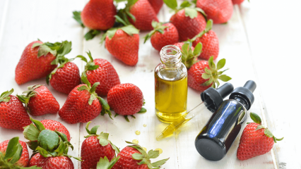 Ukendte fordele ved jordbær på huden! Hvordan påføres jordbærolie på huden? Hudpleje med jordbær ...