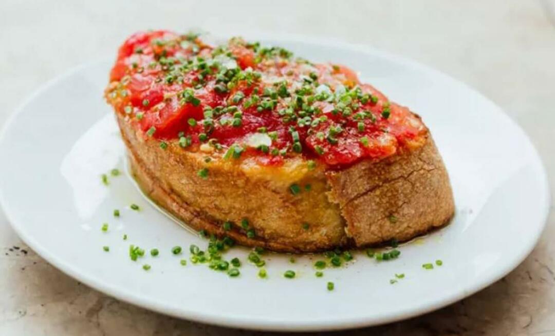 Hvordan laver man pan con tomate? Opskrift på tomatbrød