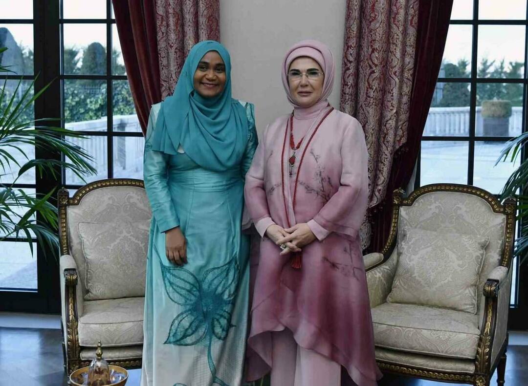 Førstedame Erdoğan mødtes med Sajidha Mohamed, hustru til Maldivernes præsident Muizzu