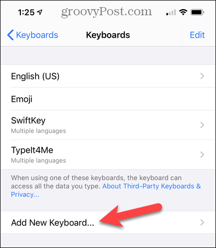 Tryk på Tilføj nyt tastatur i iPhone-indstillingerne