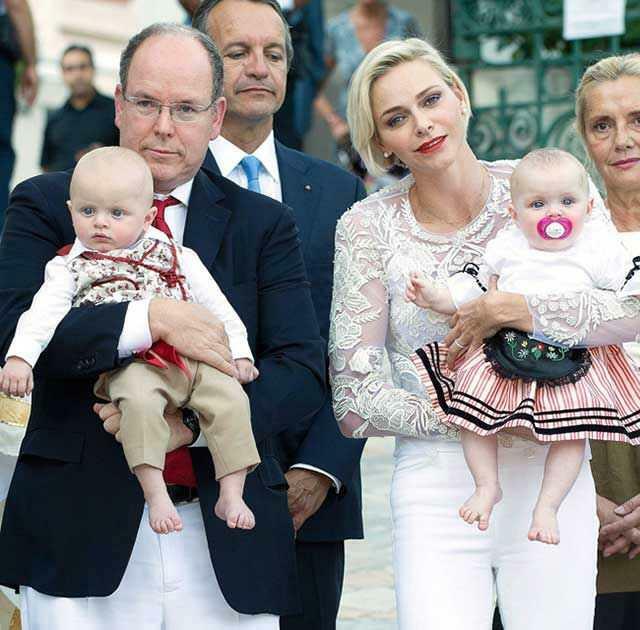 Prins Albert af Monaco, prinsesse Charlene og deres tvillinger