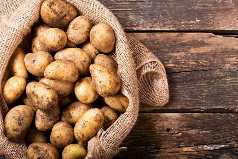 Hvad er fordelene ved kartofler? Drik kartoffelsaft på tom mave om morgenen!
