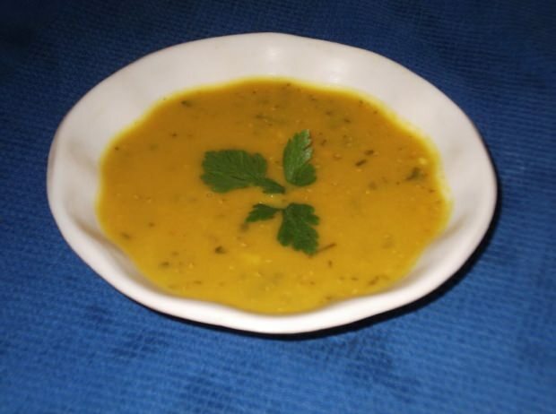 gul linsesuppe opskrift
