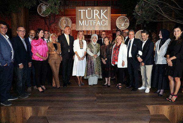 Tyrkisk køkken med Centennial Recipes blev nomineret i den internationale konkurrence