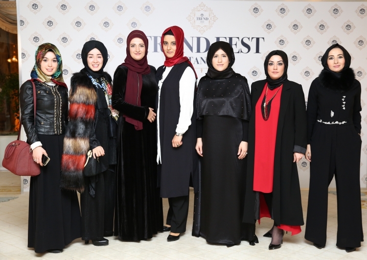 Kvindemode designere design til kvinder fra Aleppo