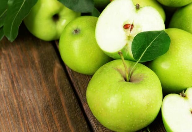 Hvordan laver man en æble diæt? Spiseligt grønt æble ...