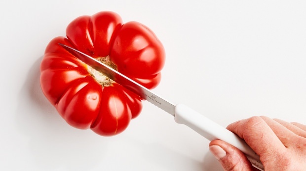 Hvordan man skræl tomater skræl med den nemmeste metode