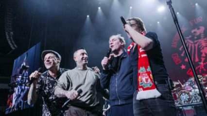Det tyske rockband Toten Hosen spillede for Tyrkiet Mere end 1 million euro blev indsamlet!