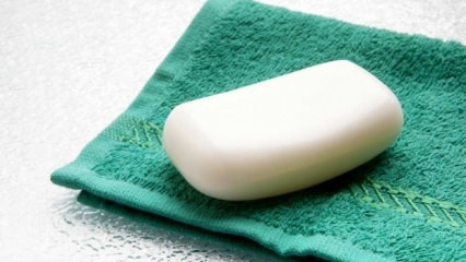 Hvordan rengøres sæbe- og vaskemiddelfarver?
