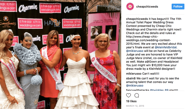 Charmin er en af ​​sponsorerne til en årlig social konkurrence, hvor kunderne laver brudekjoler af toiletpapir. I 2015-konkurrencen gik Kleinfeld Bridal også ind i prisen med belønningen af ​​en skræddersyet kjole til vinderen.