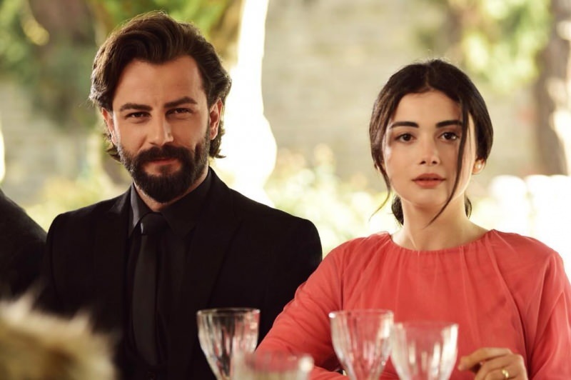 Emir of Yemin tv-serie Gökberk Demirci gifter sig med Özge Yağız! Hvem er Gökberk Demirci?