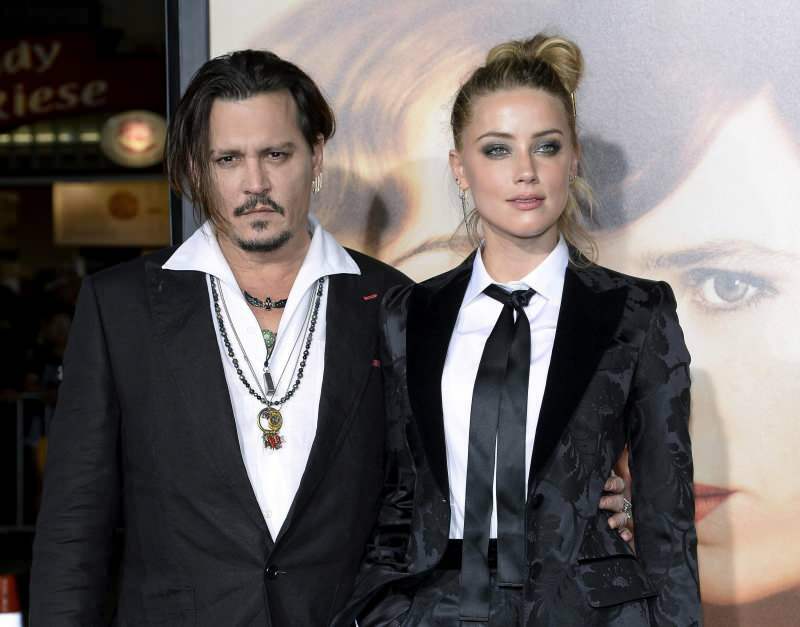 Johnny Deep blev kastet fra pirater i Caribien