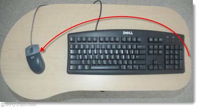 sæt musen til venstre for tastaturet