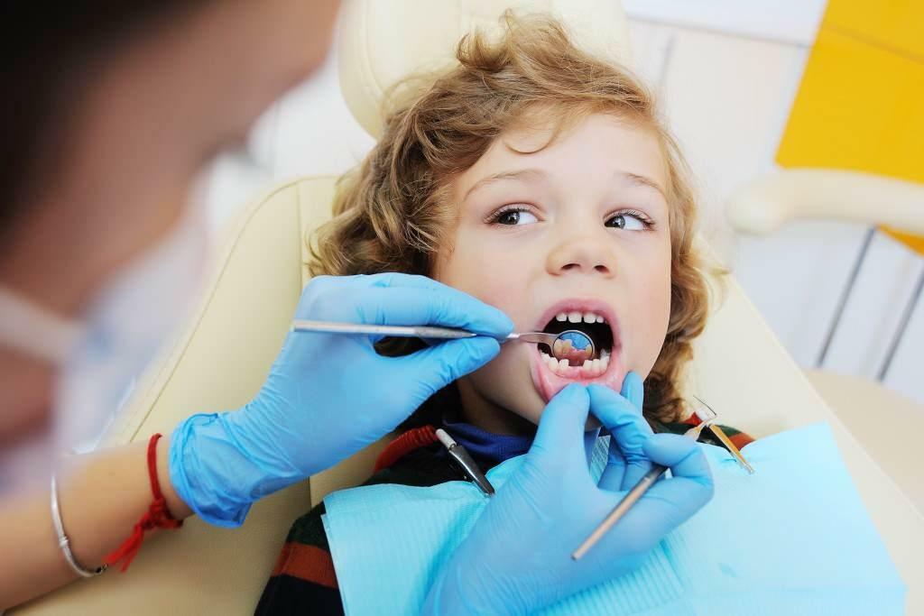 Glem ikke at få dit barns tandpleje i pausen.