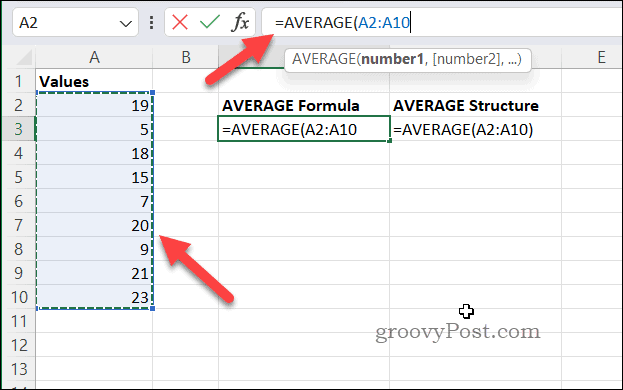 Oprettelse af en formel ved hjælp af AVERAGE i Excel