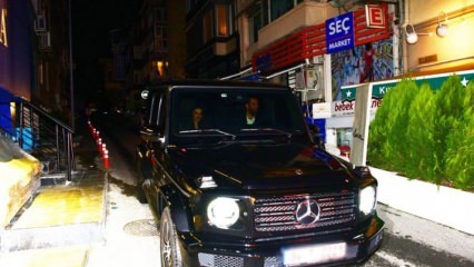 Prisen på Aslıhan Doğan Turans bil blev sprængt væk