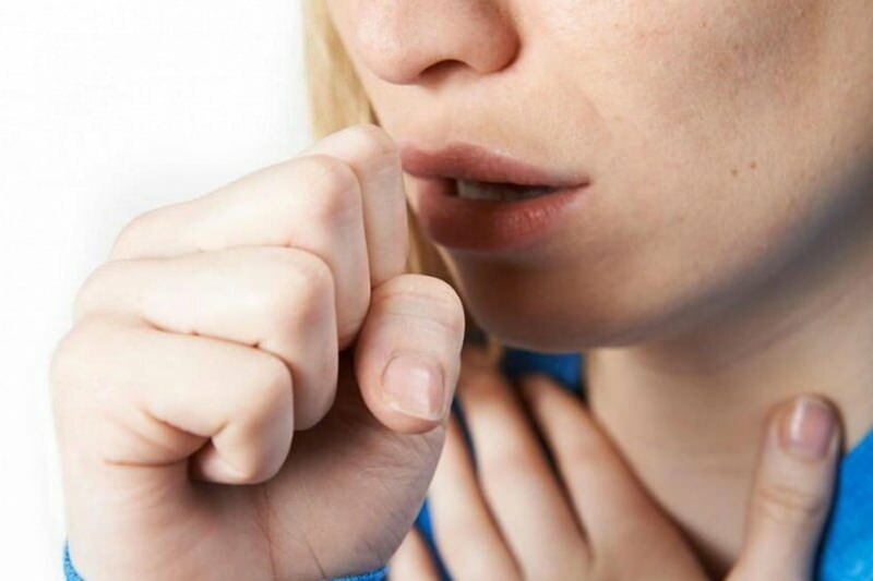sputum med tør hoste kan forårsage ødelæggelse af halsen og luftvejene