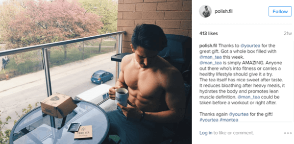 Mikroinfluencer Filip Tomaszewski stiller med Man Tea og deler fordelene med sine Instagram-tilhængere.