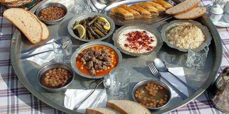 Tip til forberedelse af iftar- og sahur-bord