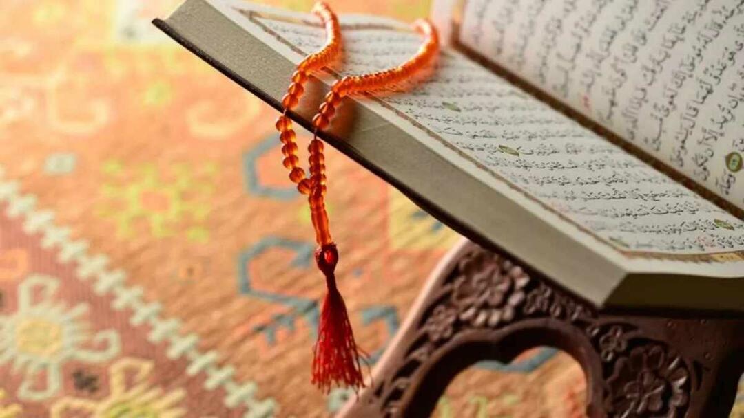 Kan menstruerende og postpartum kvinder røre ved Koranen?