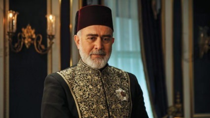 Støtte til Binali Yıldırım fra den berømte skuespillerinde Bahadır Yenişehirlioğlu