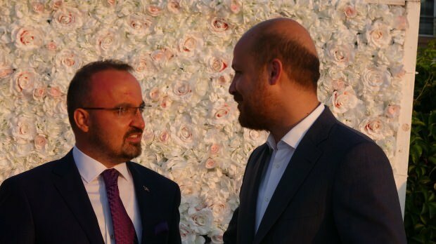 AK partigruppe næstformand Bülent Turan og Bilal Erdoğan